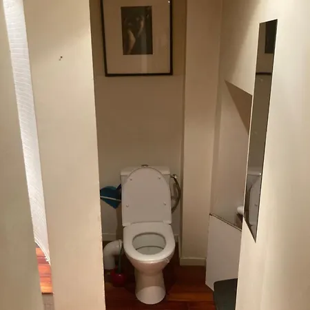Small Loft Centre Of *